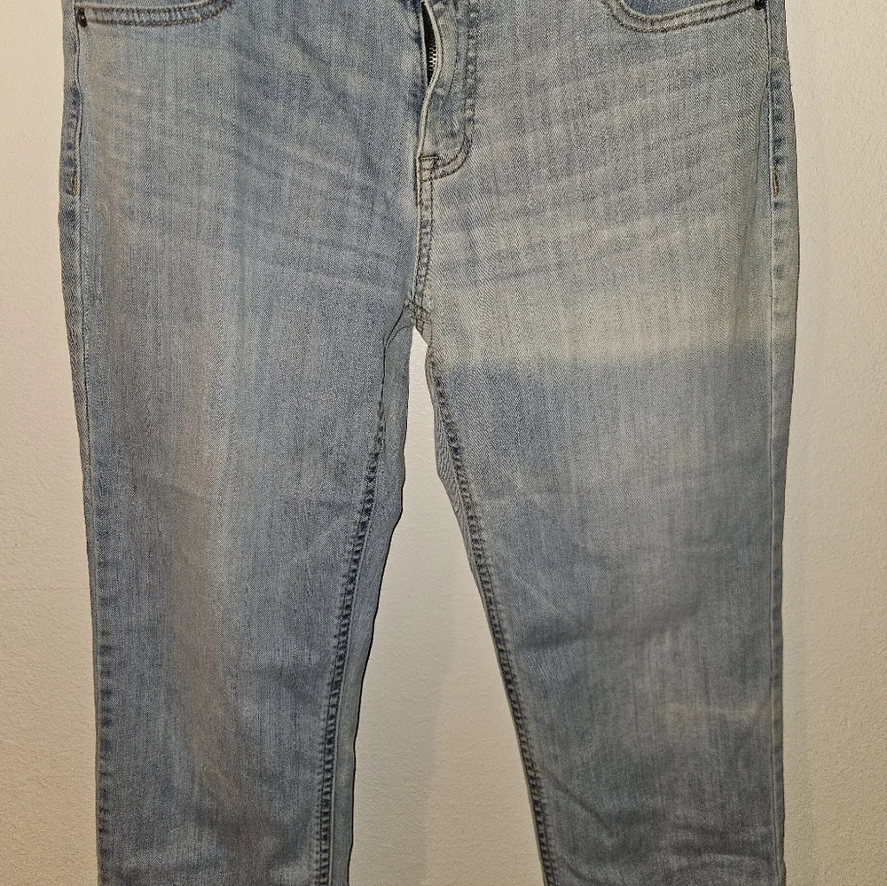 Apt. 9 Womans Modern Fit Cropped Jeans Size 8 - Picture 3 of 10
